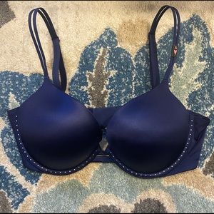 Victoria’s Secret Very Sexy Push-up Bra. Navy with gems. 38C